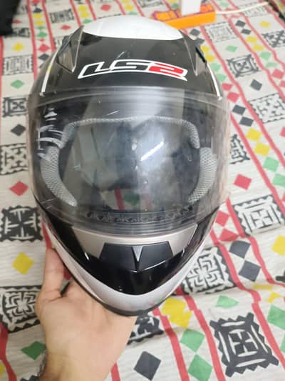 LS2 FF358 black and white full-face motorcycle helmet