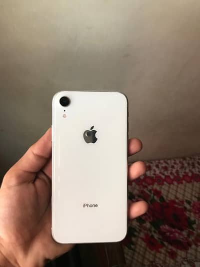 Apple iPhone XR