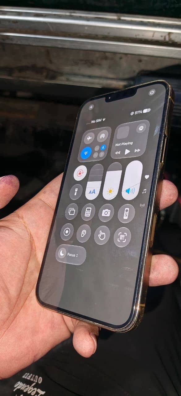 Apple iPhone 13 Pro Max 2