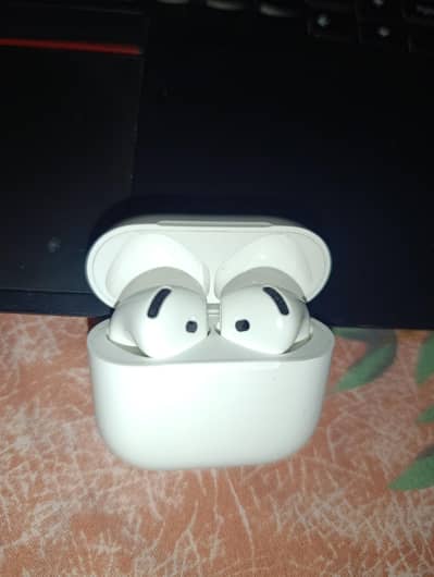 Airpods 4
