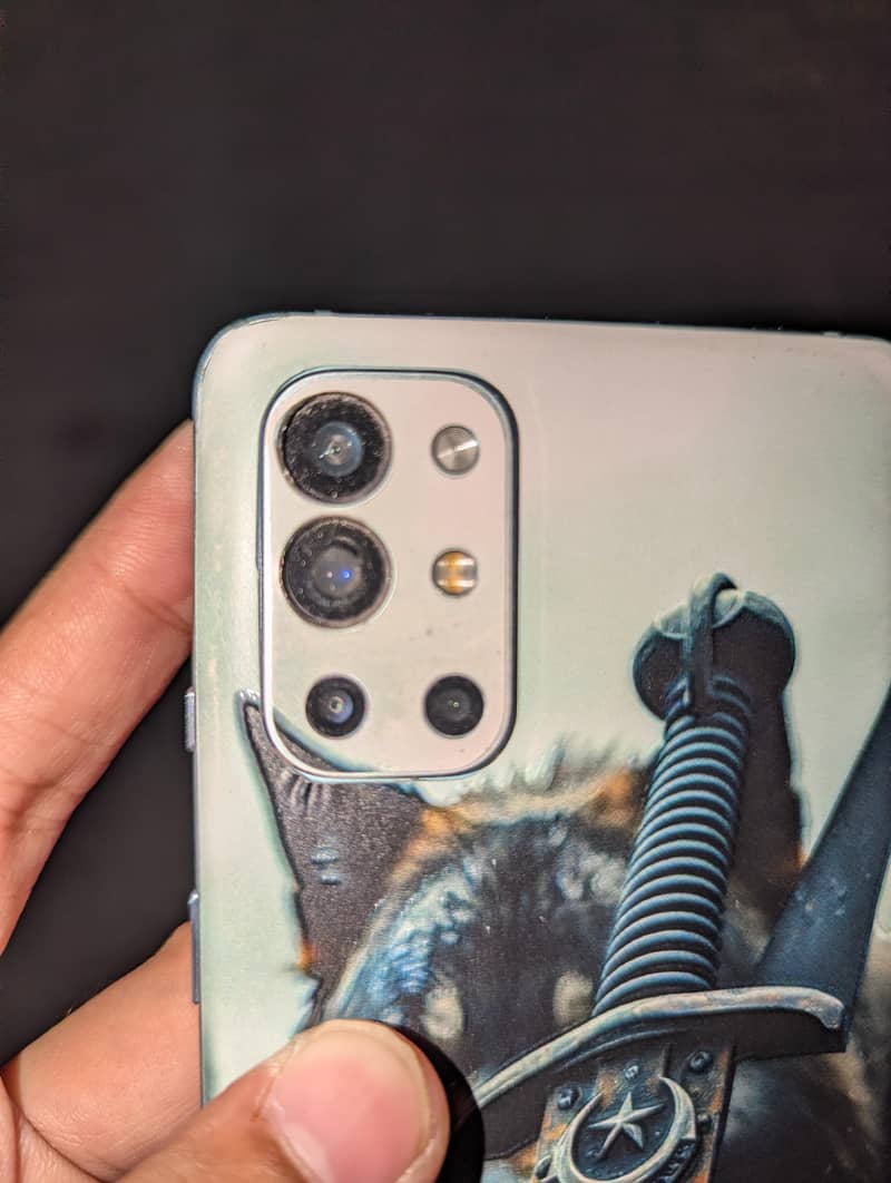 One Plus 9R 3