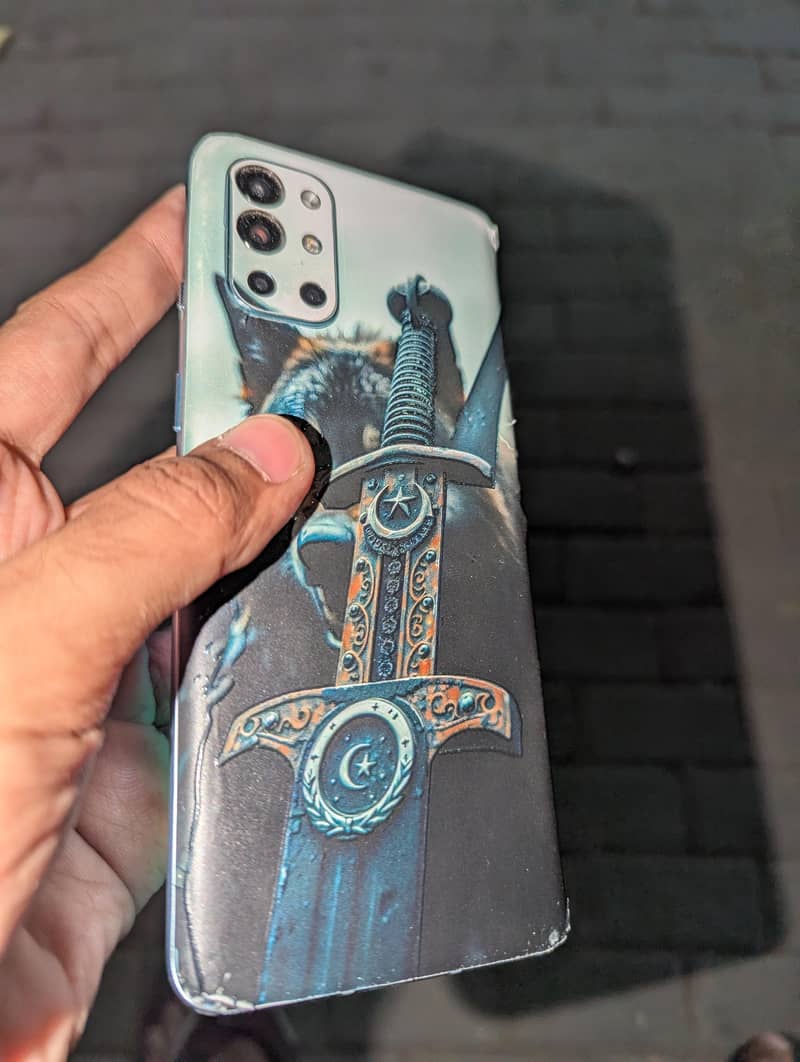 One Plus 9R 4