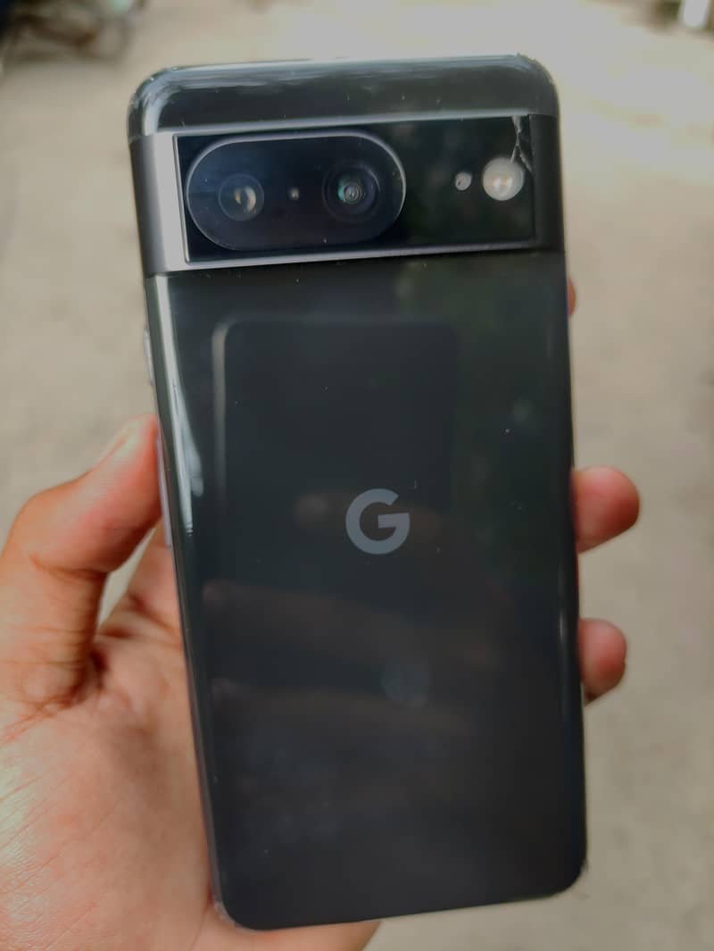 Google Pixel 8 2