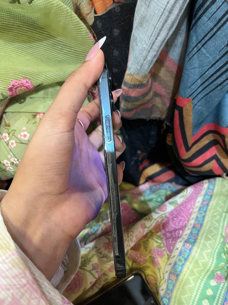 Apple iPhone 12 Pro Max 3