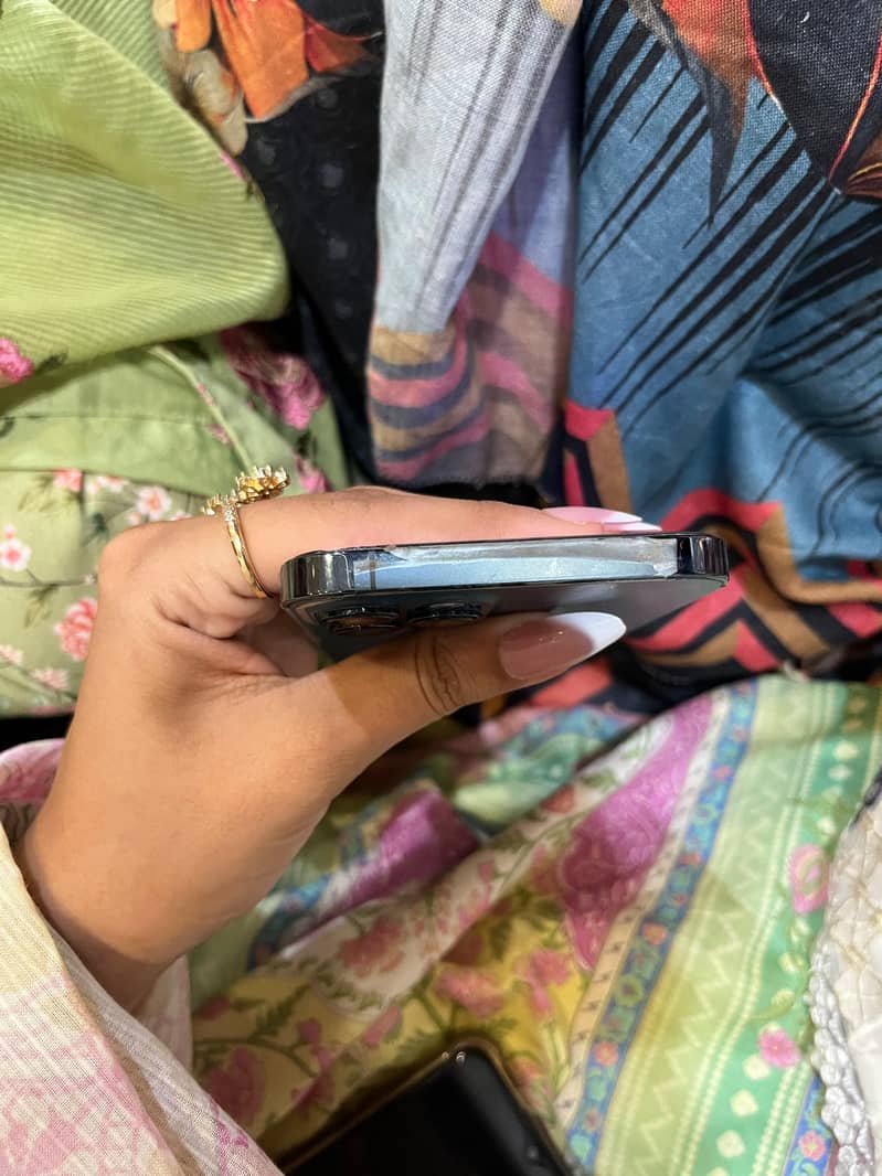 Apple iPhone 12 Pro Max 7