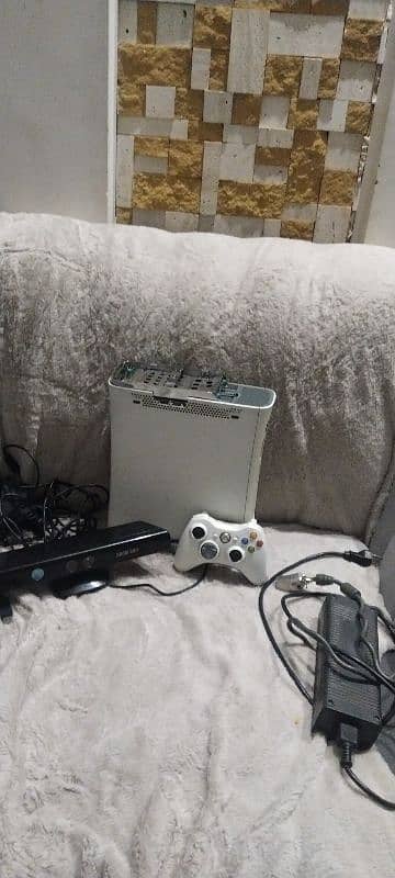 disc drive is broke but it works with 9 games