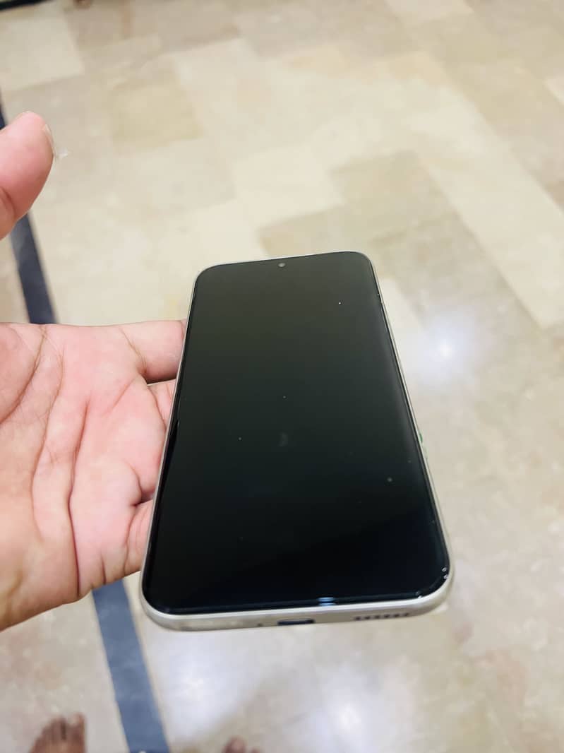 infinix note Edge 0