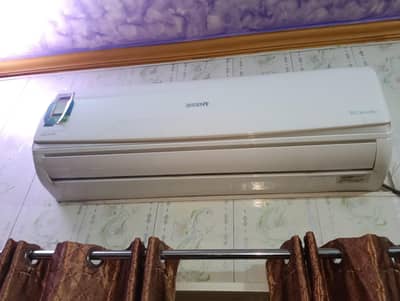Orient inverter ac