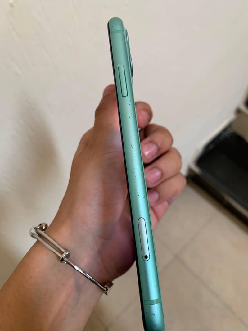 Apple iPhone 11 1
