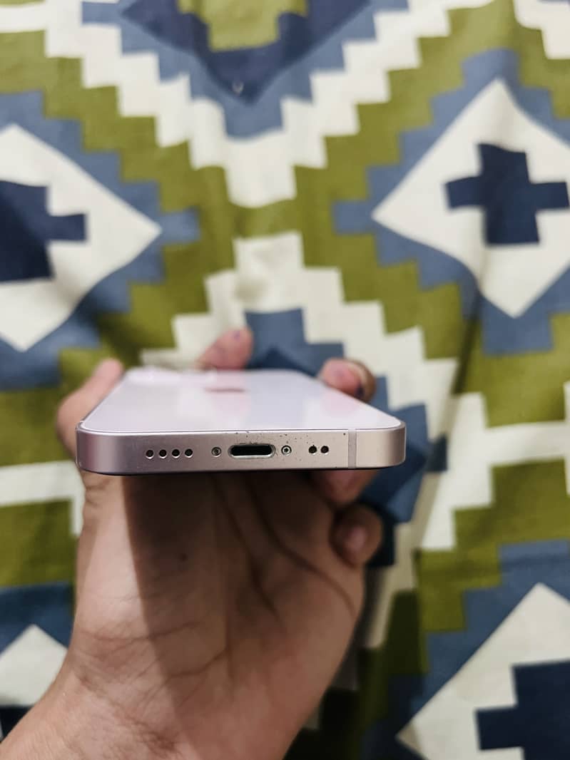 Apple iPhone 13 mini 1