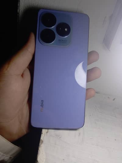 256GB with Complete Box read ad