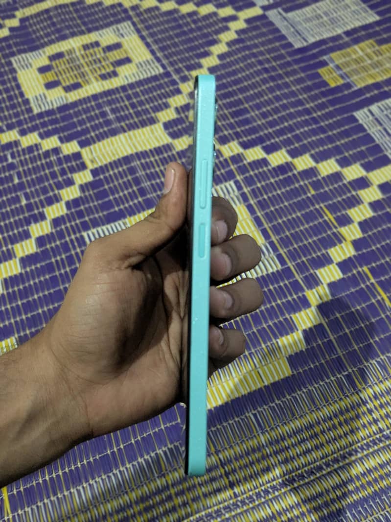 Realme C51 3
