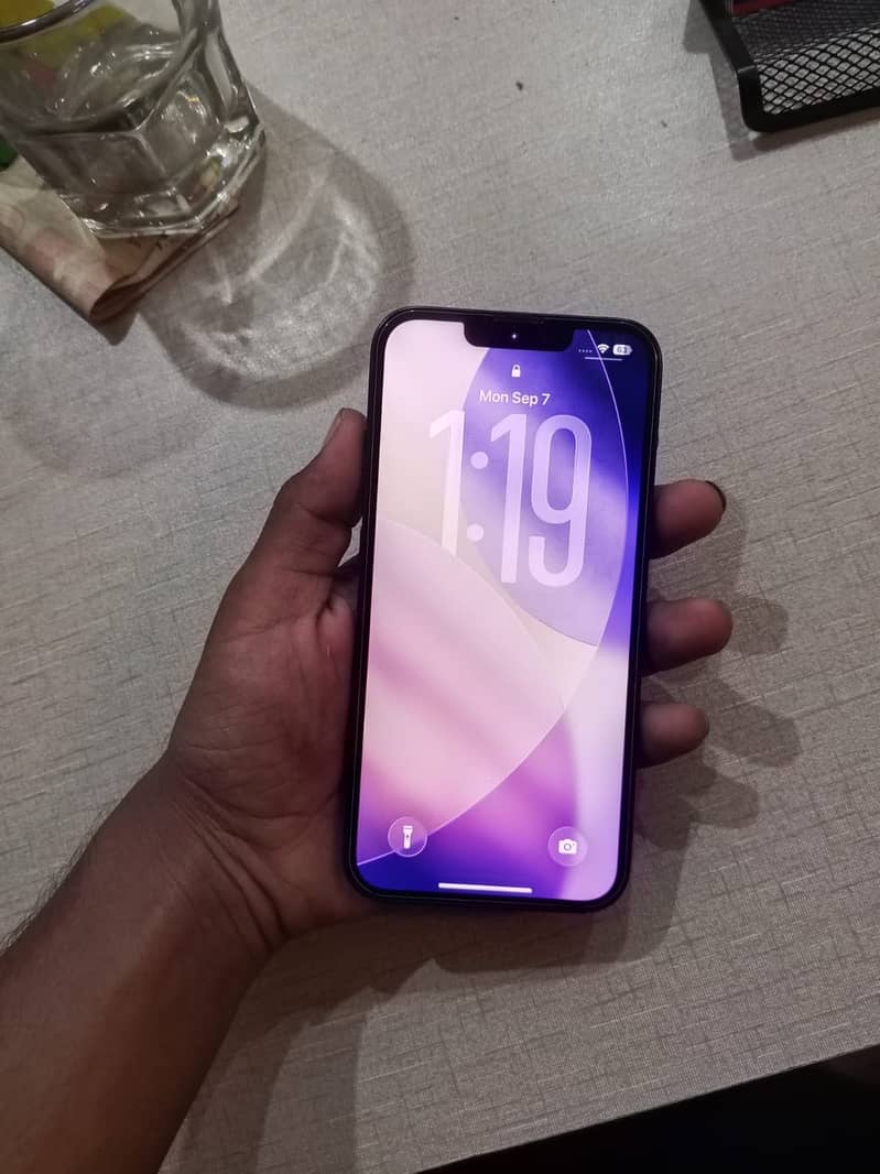 Apple iPhone 13 jv 7