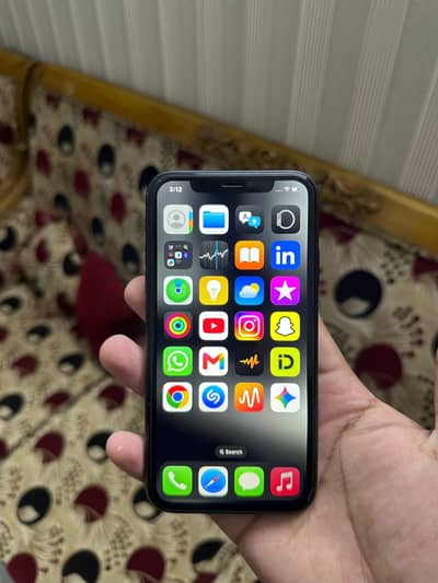 Apple iPhone 11