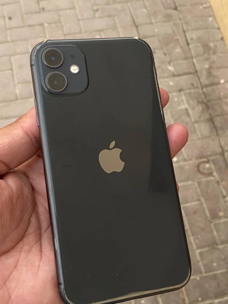 Apple iPhone 11 0