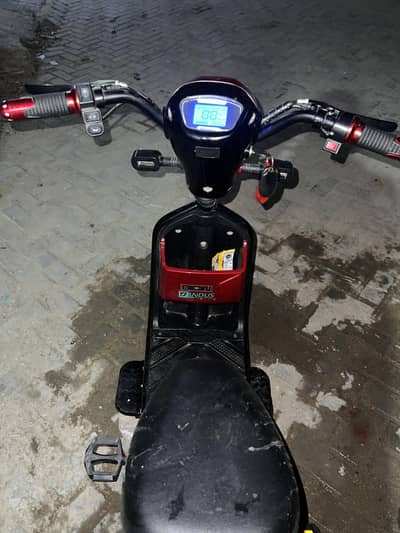 electric scooty