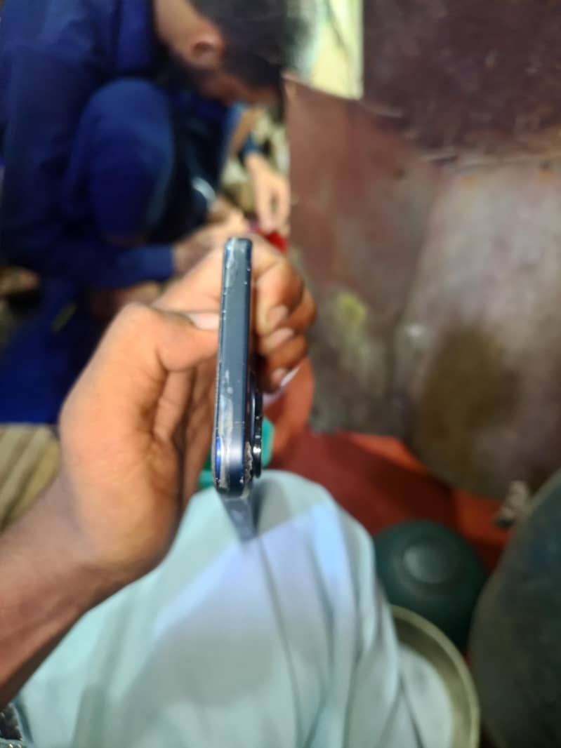 Apple iPhone 15 plus 2