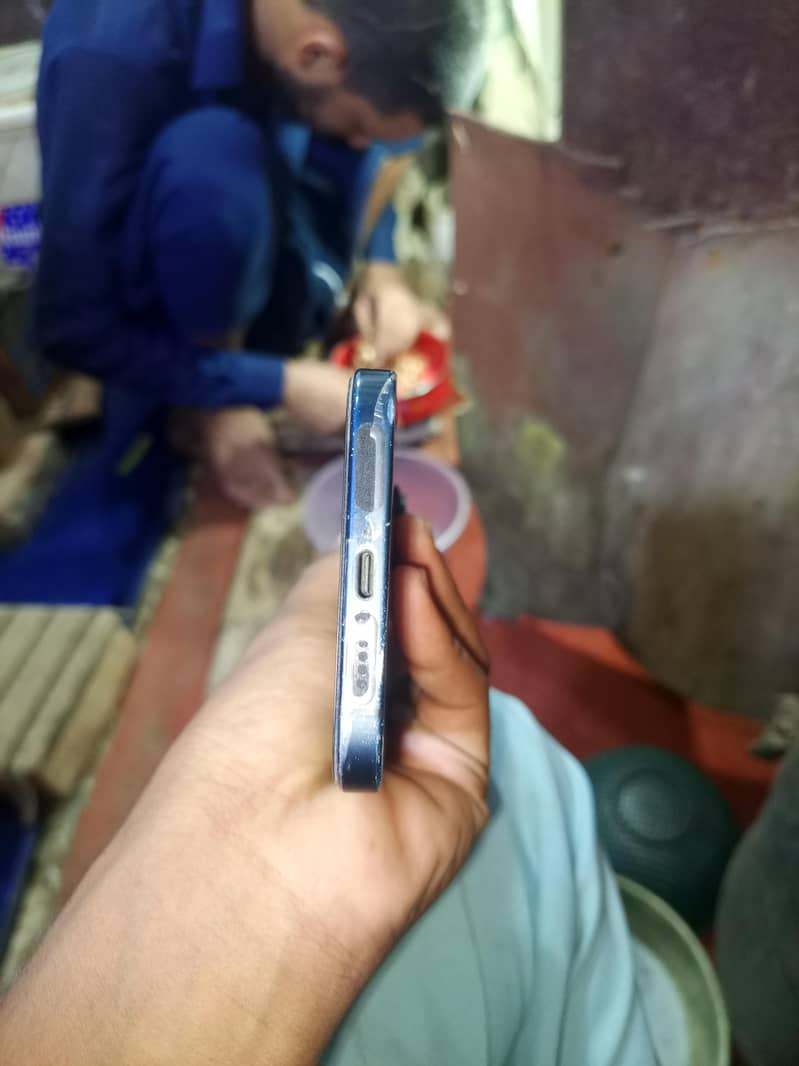 Apple iPhone 15 plus 3