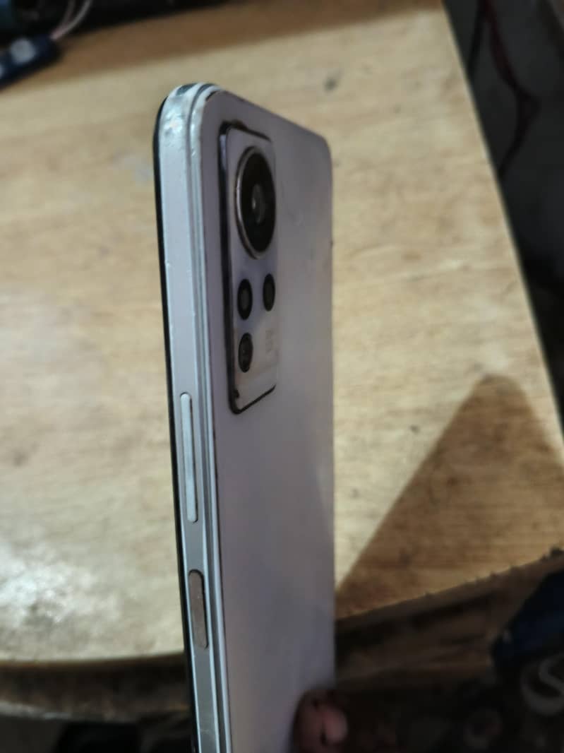 Infinix Note 11 2