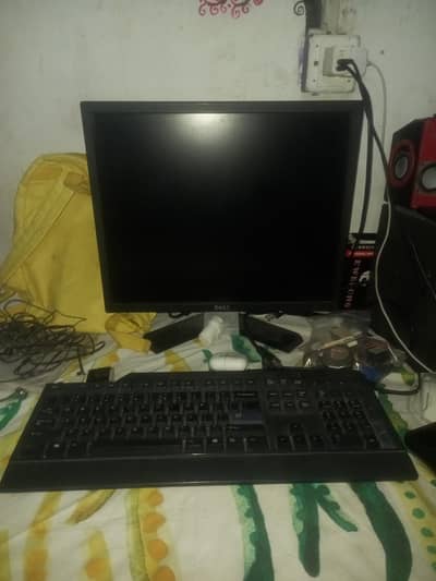 lenovo Tower I5 3th gen 8sd 128 ssd