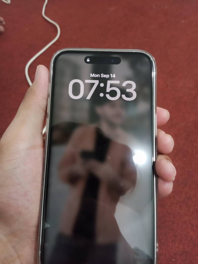 Apple iPhone 14 Pro Max 1