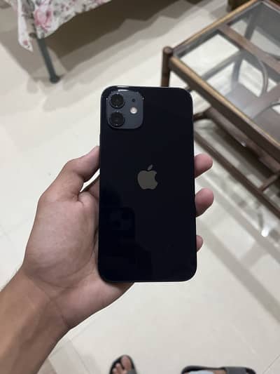 Apple iPhone 12