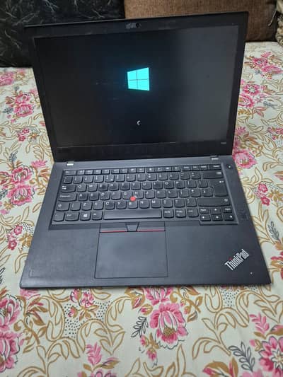 Lenovo Thinkpad t480 16Gb Ram, 256gb hard
