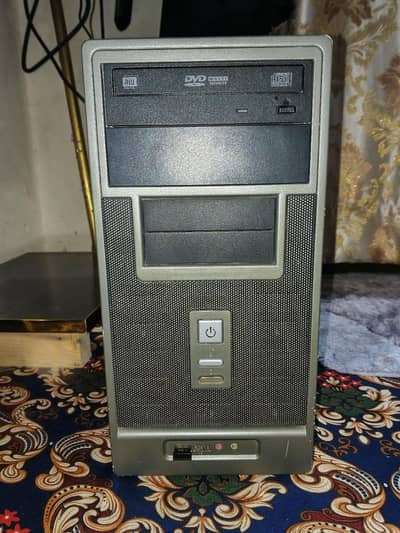Intel Core i7 3rd Gen | 8GB RAM | 2GB NVIDIA GT 730 |