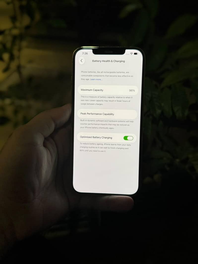 Apple iPhone 12 Pro Max 4