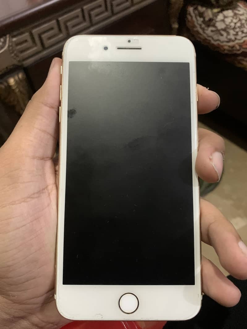 Apple iPhone 7 Plus 1