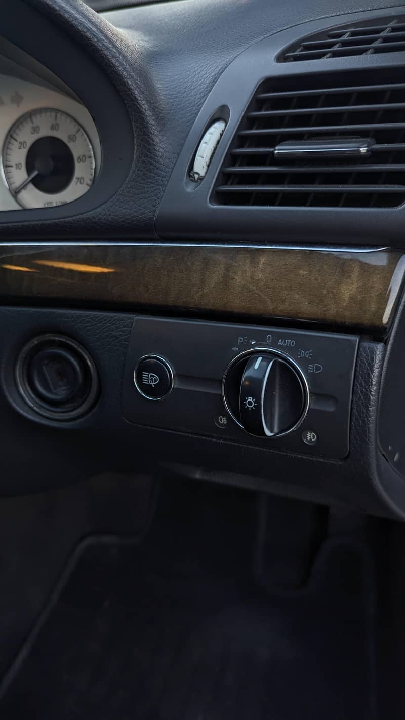Mercedes E Class E200 Avantgarde 13