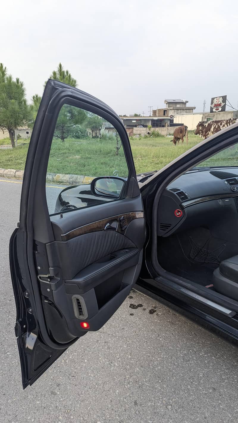 Mercedes E Class E200 Avantgarde 16
