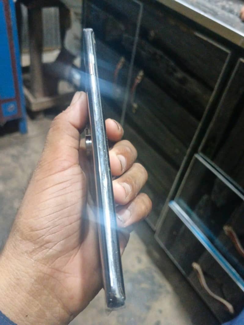 Tecno CAMON 40 Pro 2
