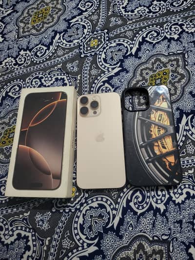 Apple iPhone 16 Pro Max