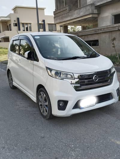 Nissan Days Highway Star (Turbo) 2014 model, 2019 Import.