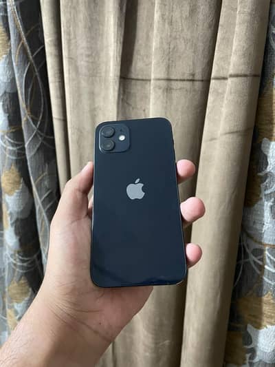 Apple iPhone 12