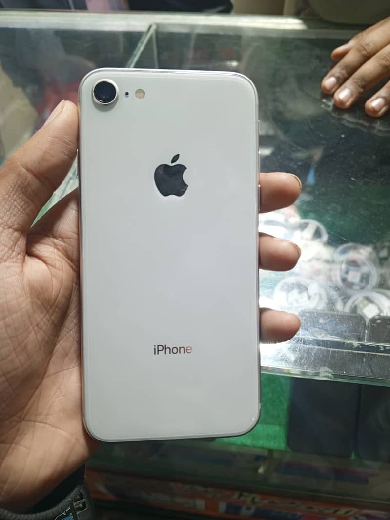 iPhone 8 all ok 1