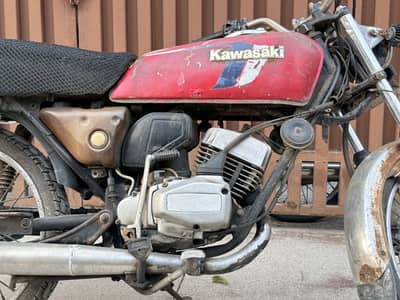 Kawasaki 110 2 stroke used condition normal engine ok hai
