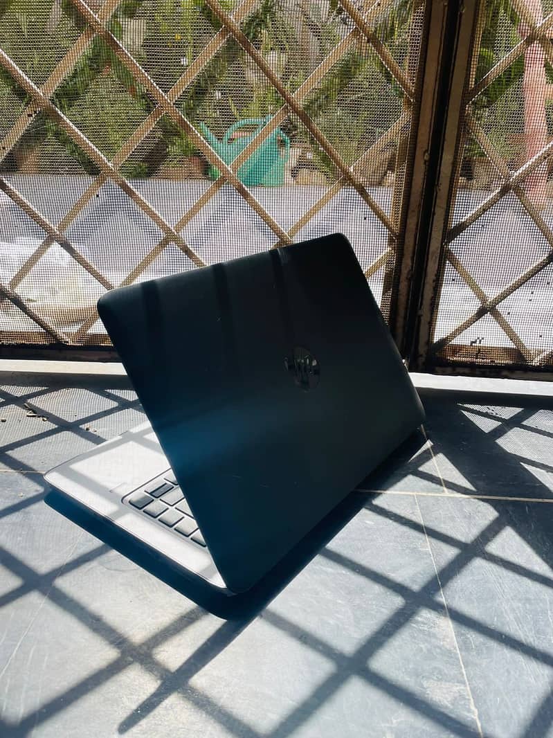 Hp laptop 1