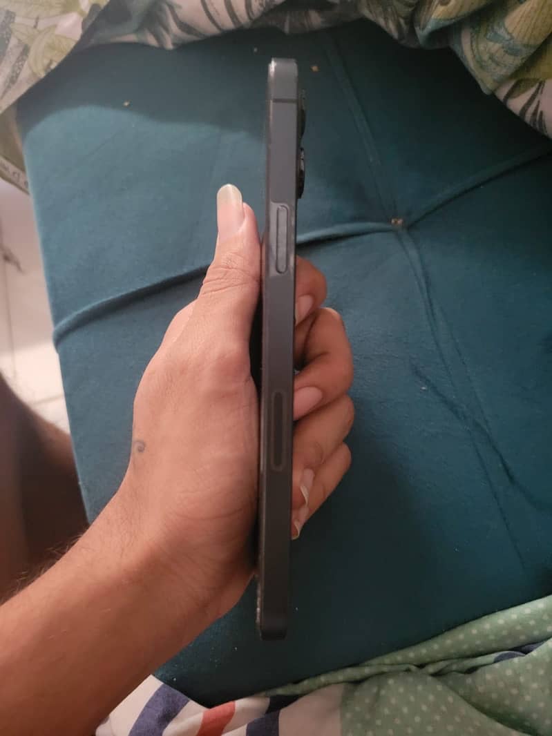 Apple iPhone 12 Pro Max 5