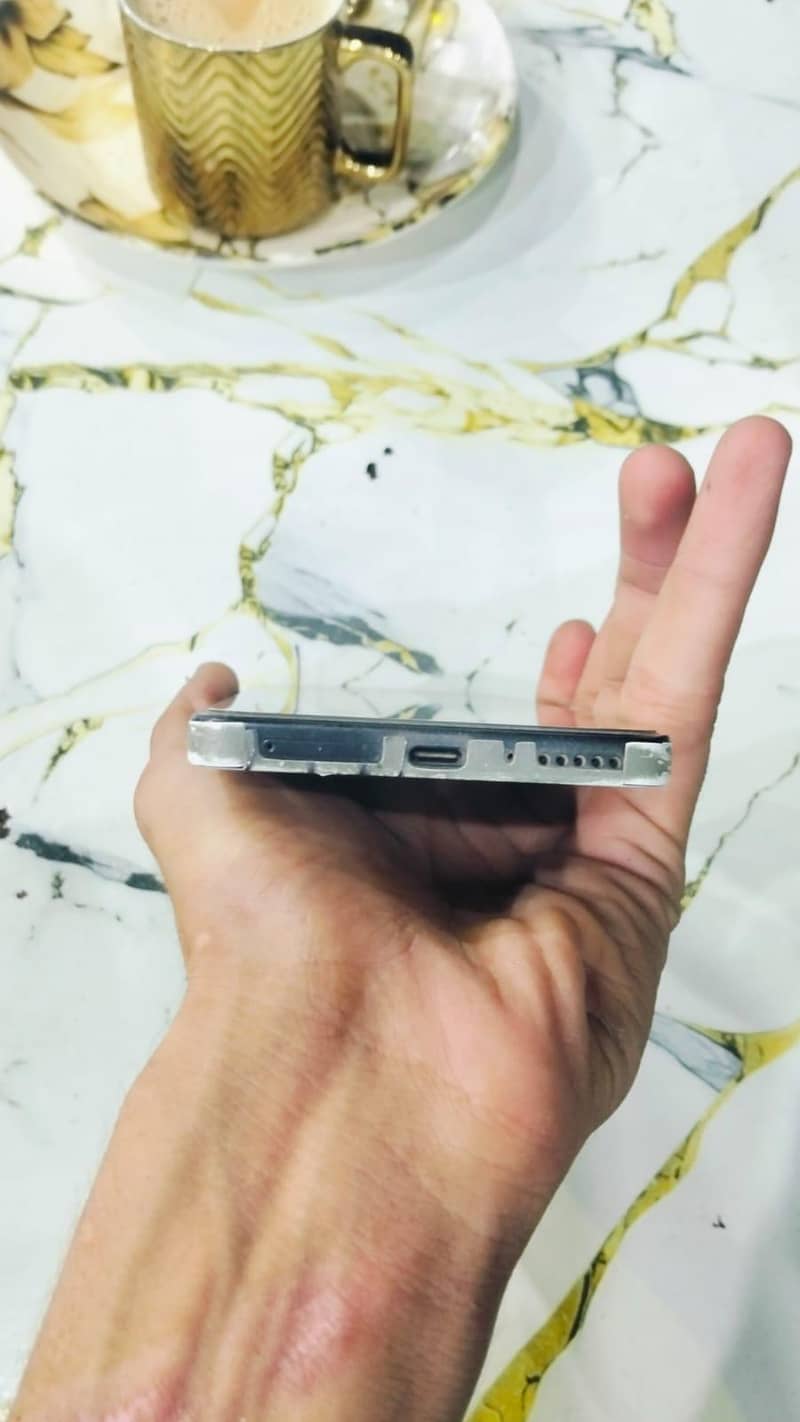 Xiaomi Redmi Note 13 4