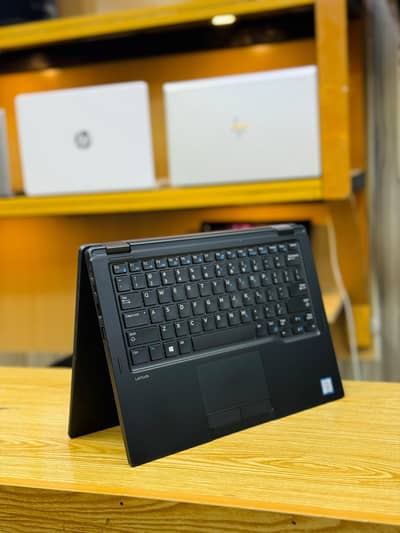 Dell latitude 7390 Intel cor i5 8 Slim, Smart, lightweight,fresh piece