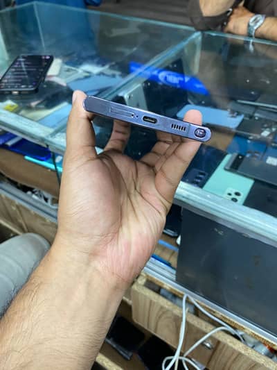 Samsung Mobile S22 Ultra