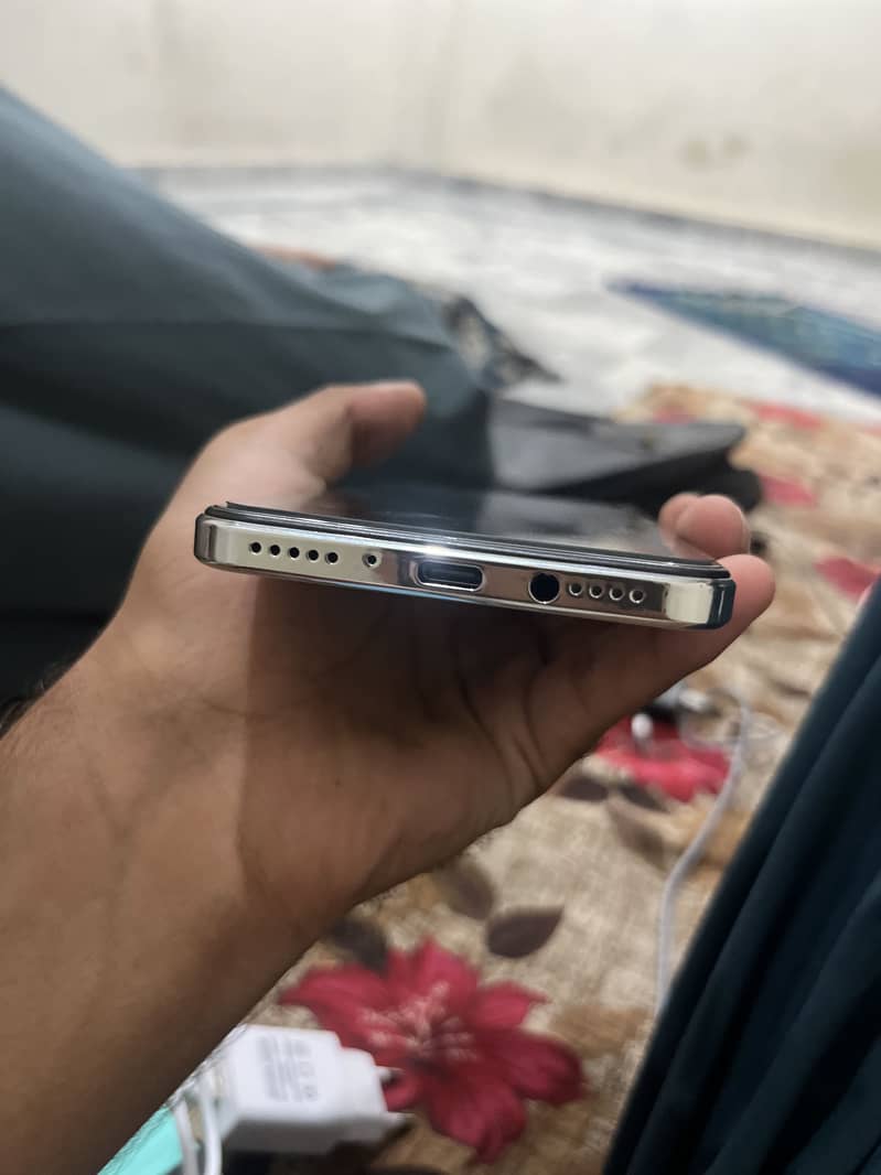Infinix Note 30 3