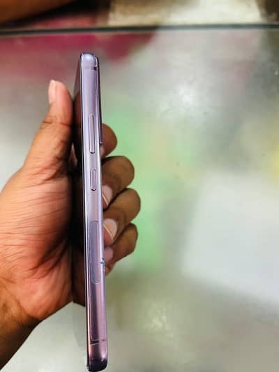 Samsung Mobile S22