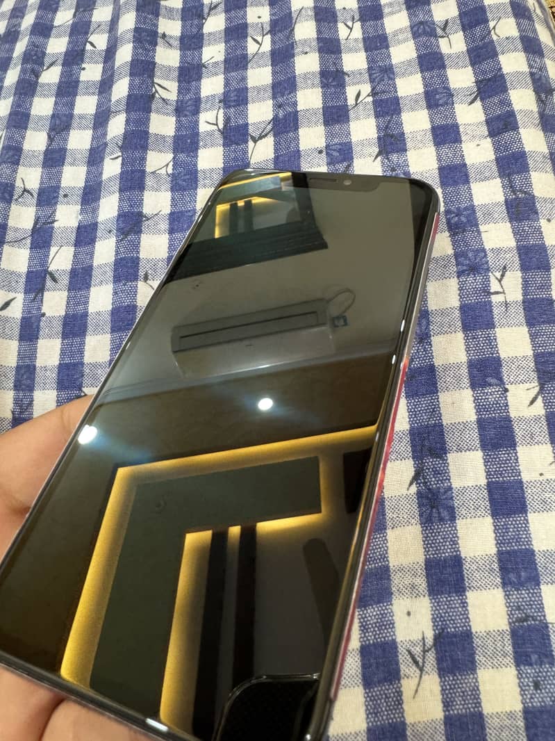 Apple iPhone X 1