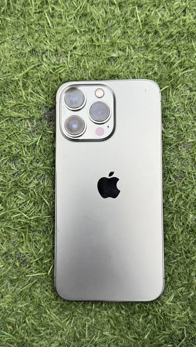 Apple iPhone 13 Pro