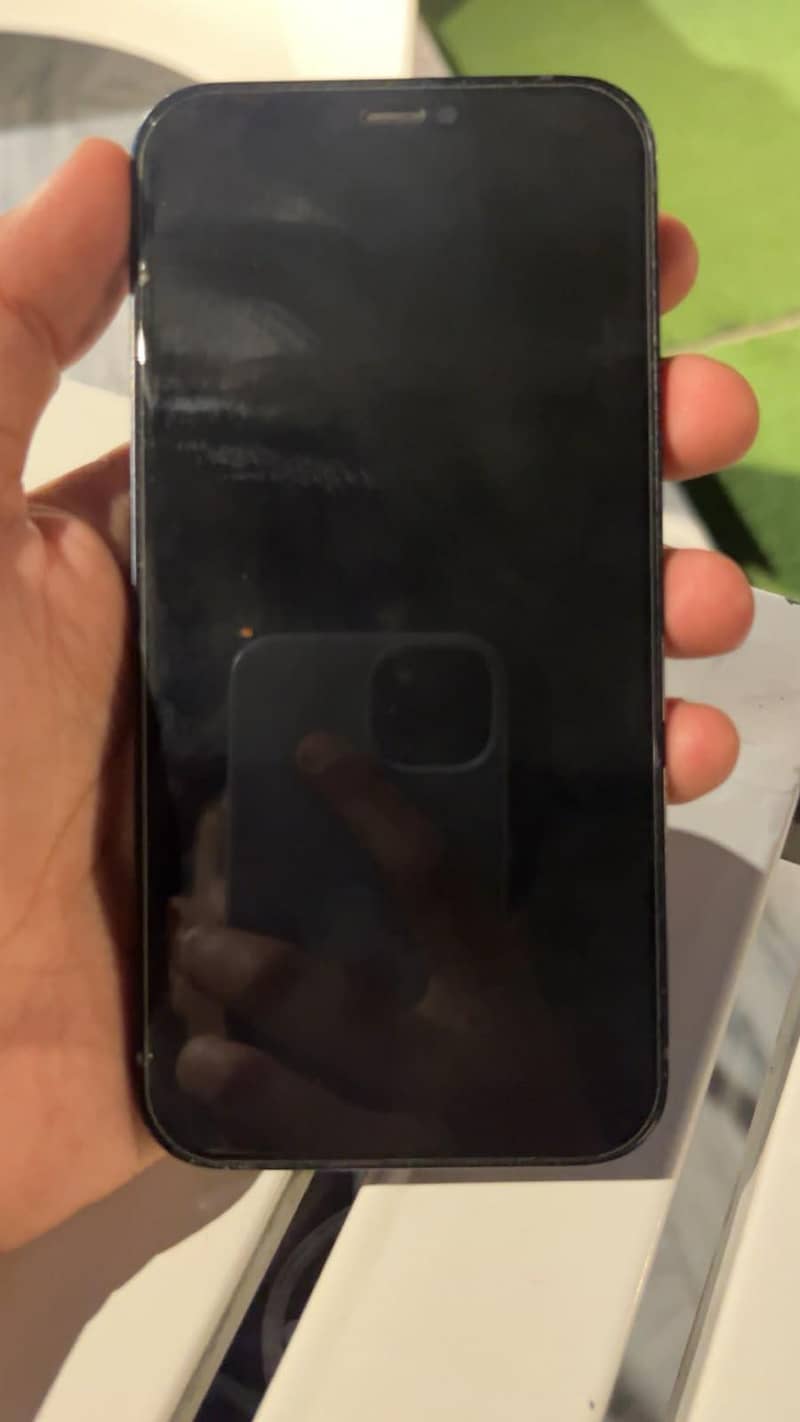 iphone 12 simple 1