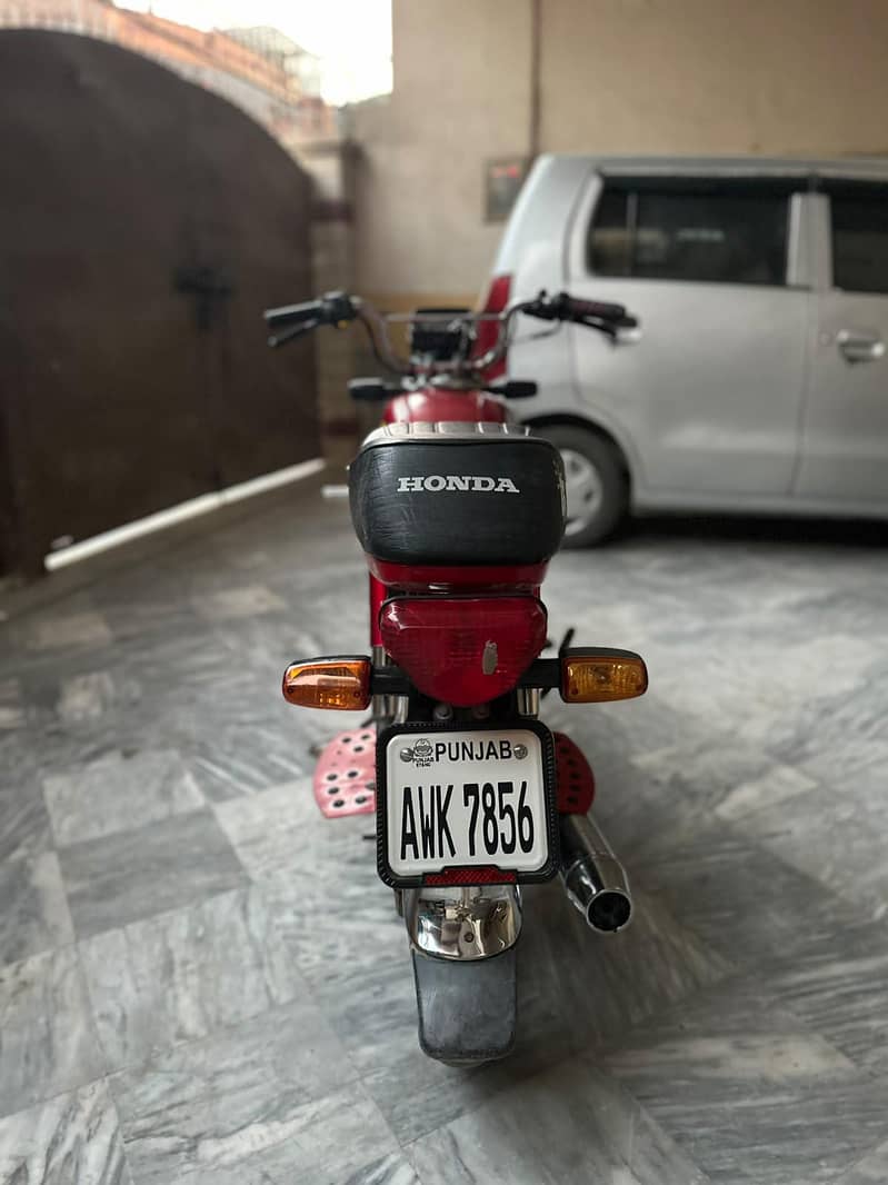 2022 Model CD 70 8