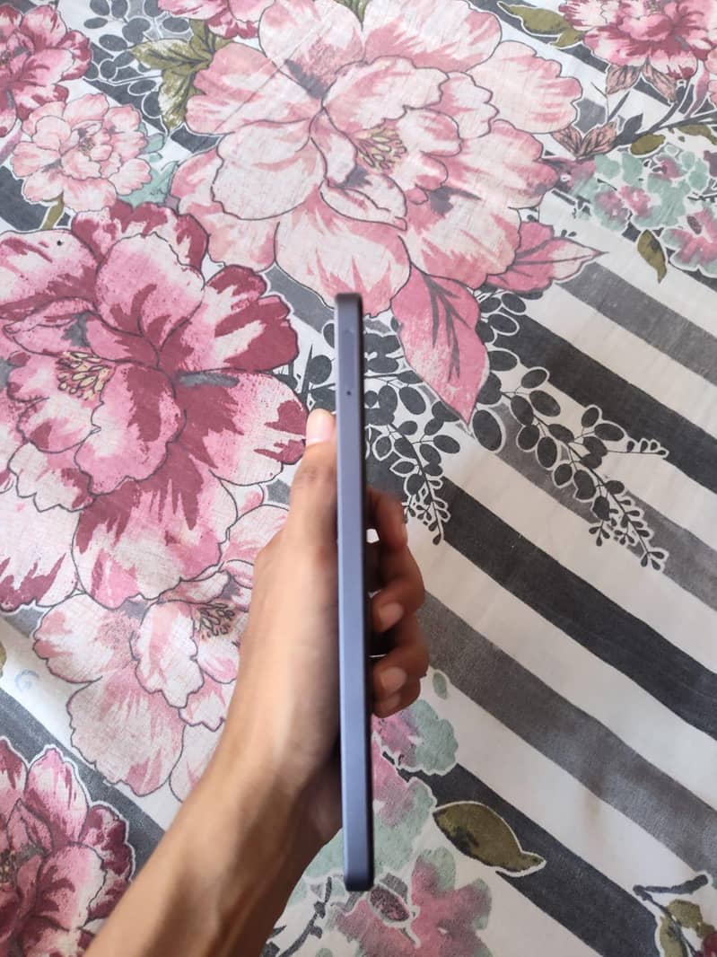 Realme Note 60 3